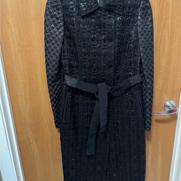 Dolce & Gabbana Trench Coat Elegant Black Quilted Women's in very good condition